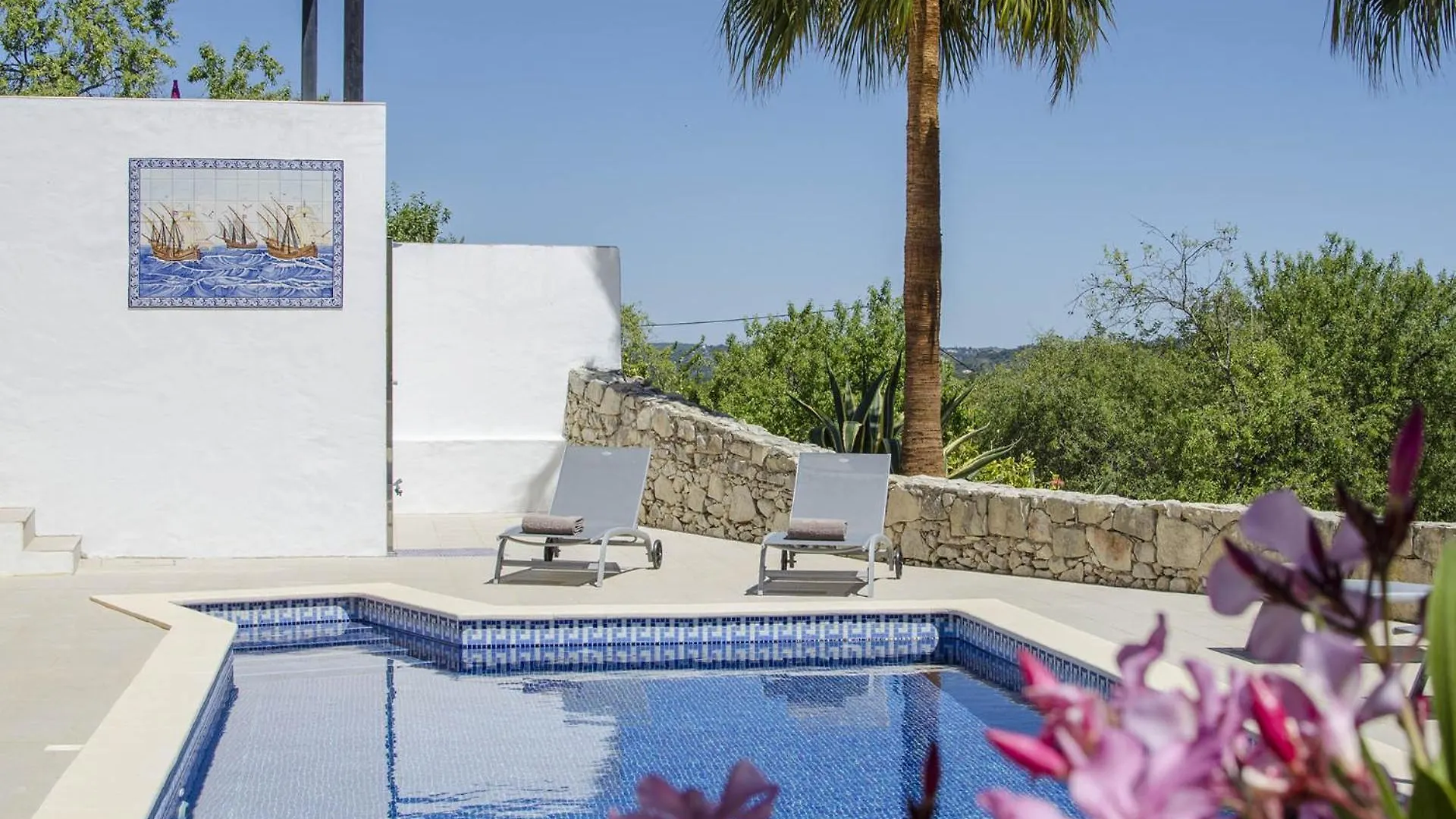 Villa Angel Loule