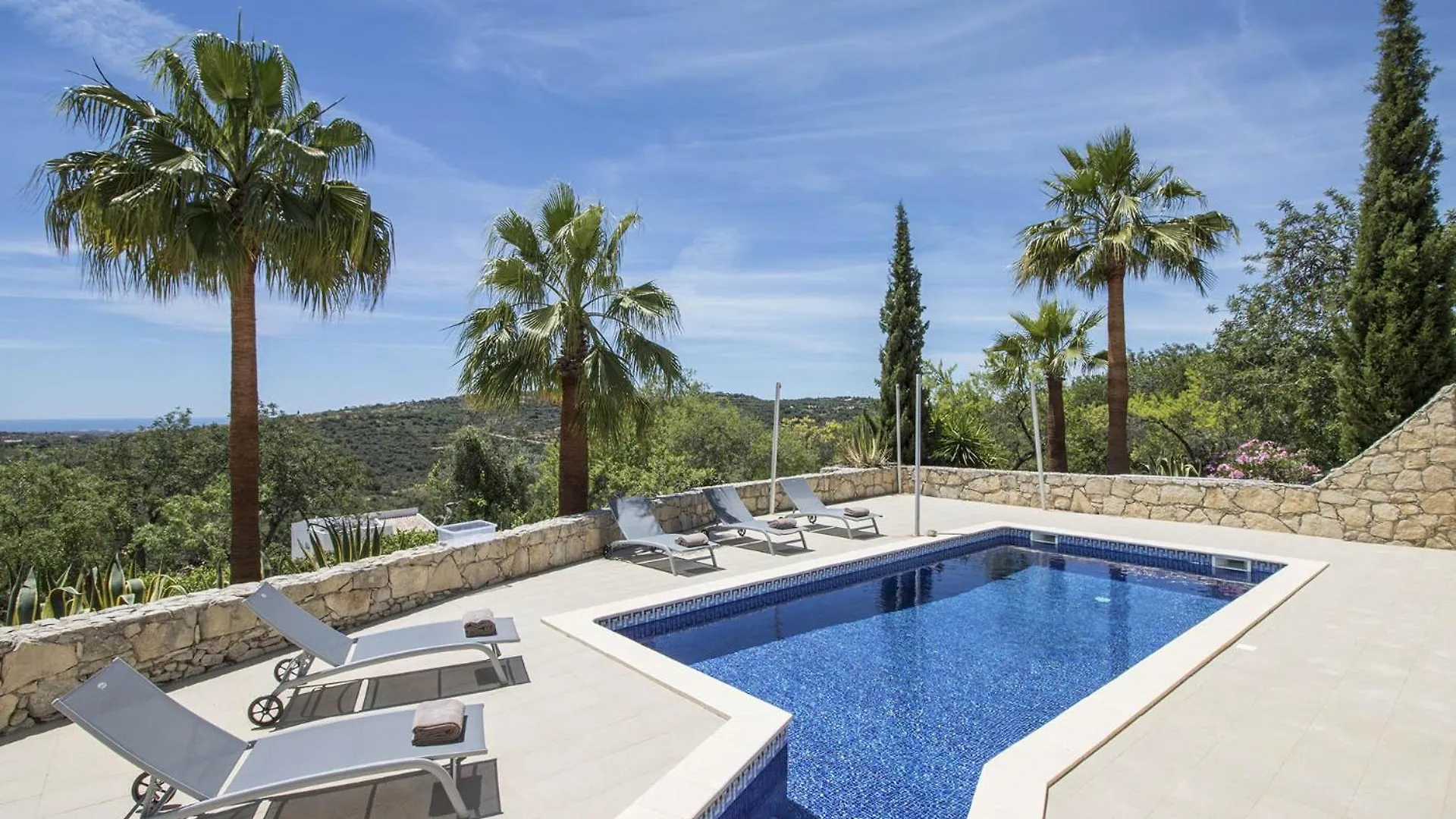 Villa Angel Loule 0*,  Portugal