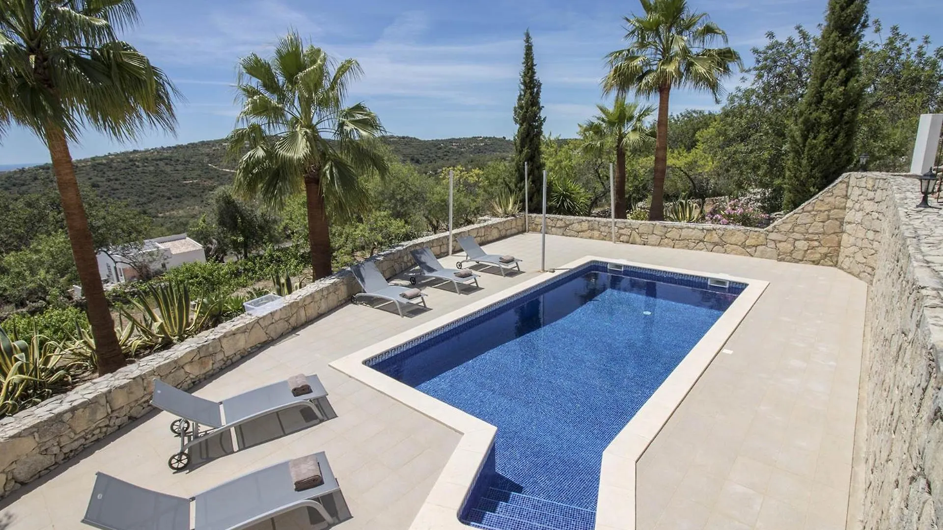 Villa Angel Loule